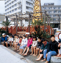 Hot spring footbath (Atagawa Hotto Park)